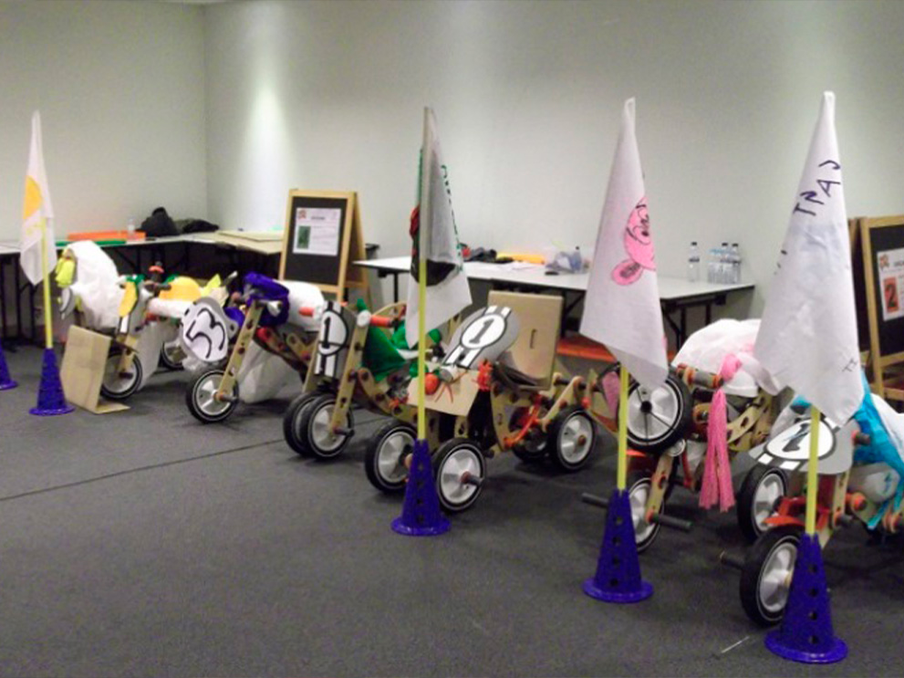 Team-Buildings-Wacky-Races-8
