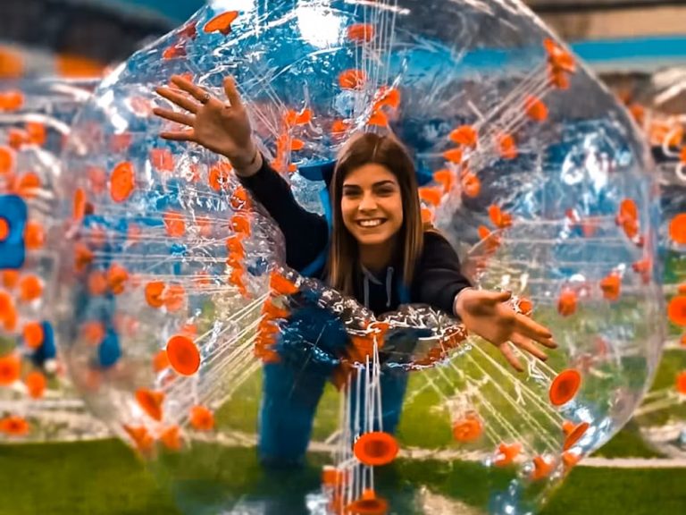 Teambuildings-Bubble-Football-Aventura-Outdoor