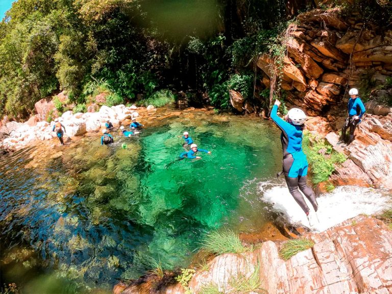 Teambuildings-Canyoning-Outdoor-Aventura-0